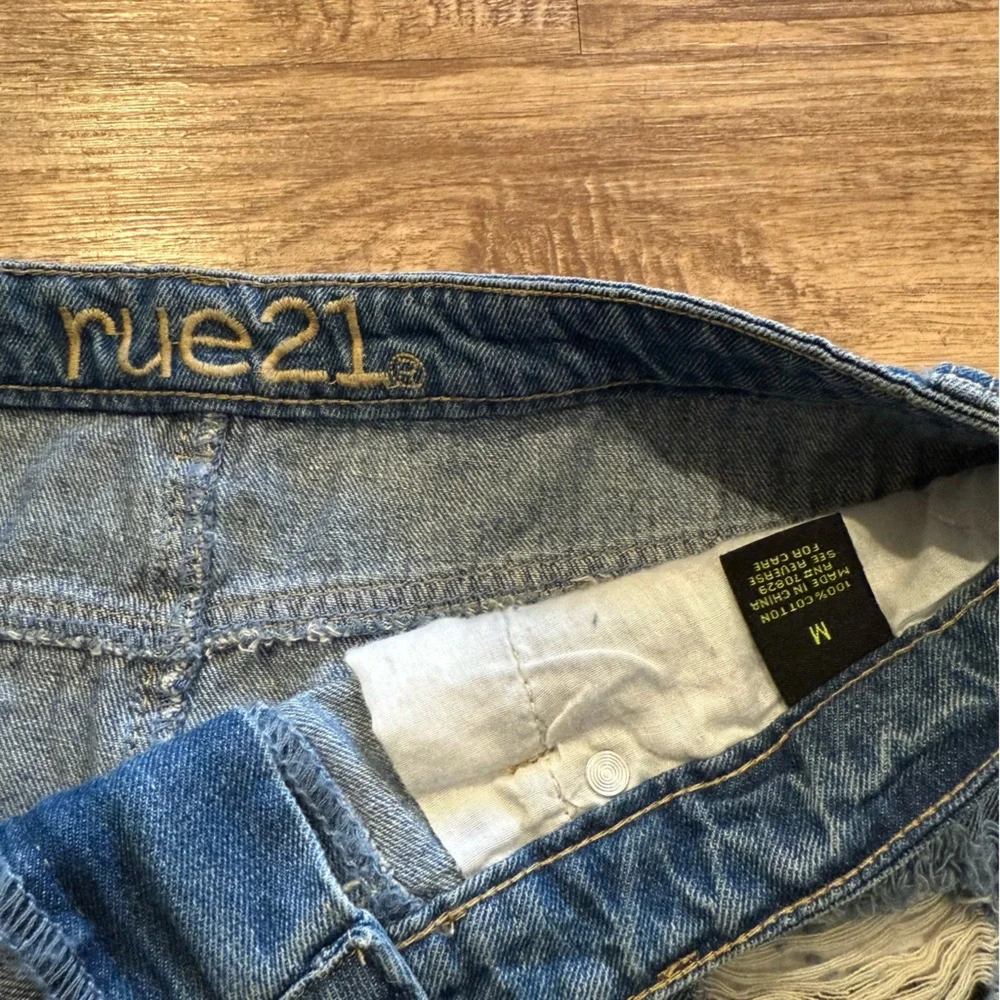 Rue21 chic mini